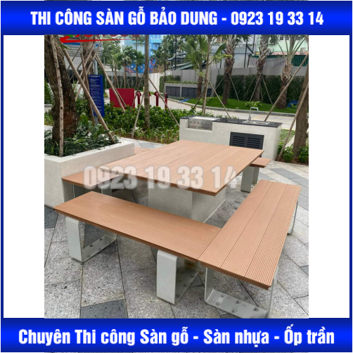 cổng ngoài trời